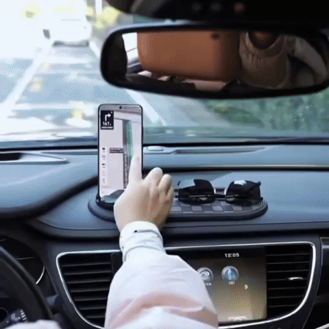 🛡️ SecureMat - El Tapete Antideslizante Todo en Uno para tu Auto 🚗